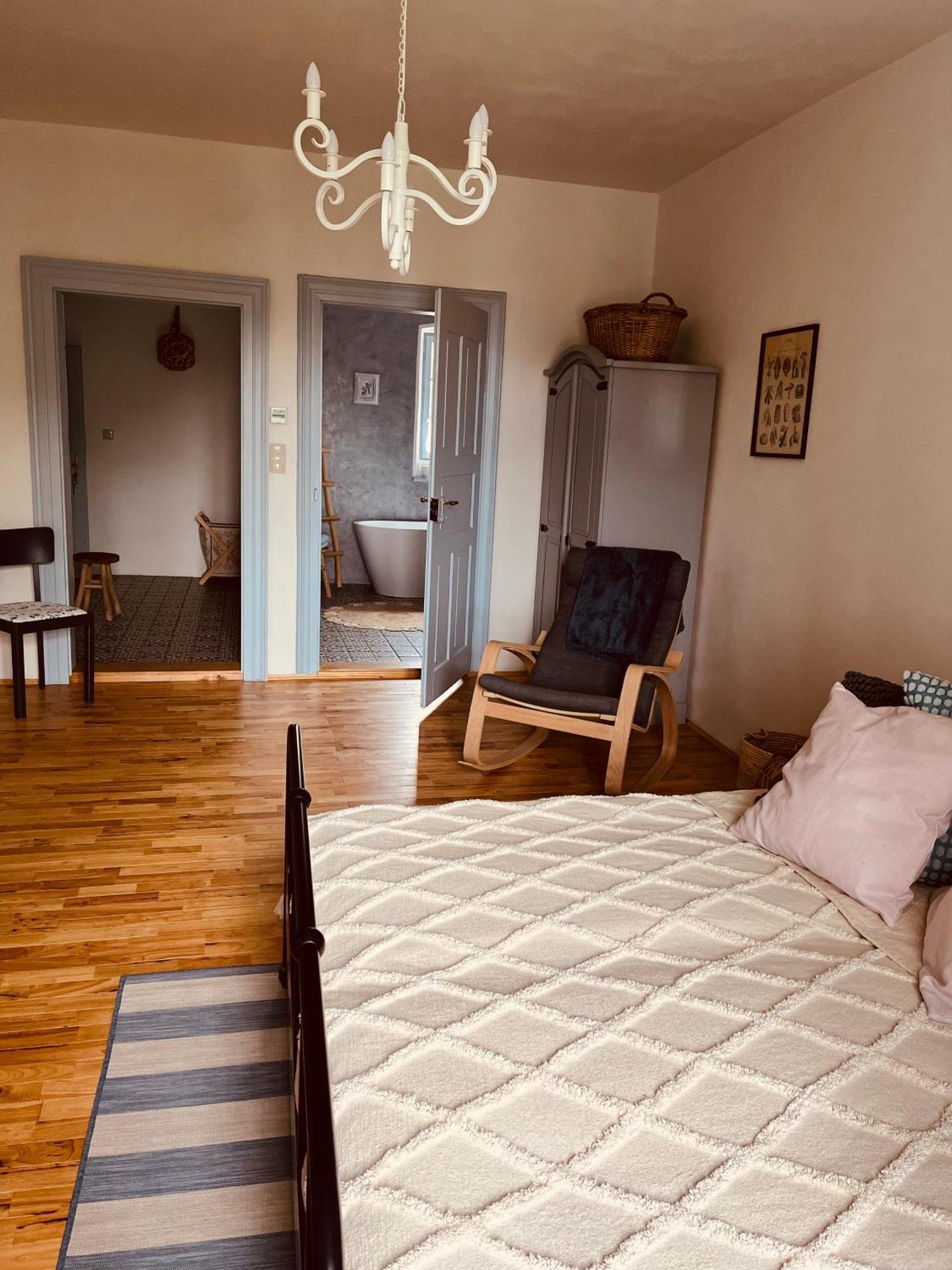 Na Nebi 187 Aparthotel Becov nad Teplou Exterior photo